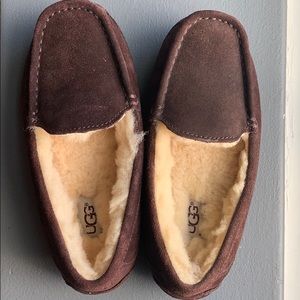 Kids Ugg slippers